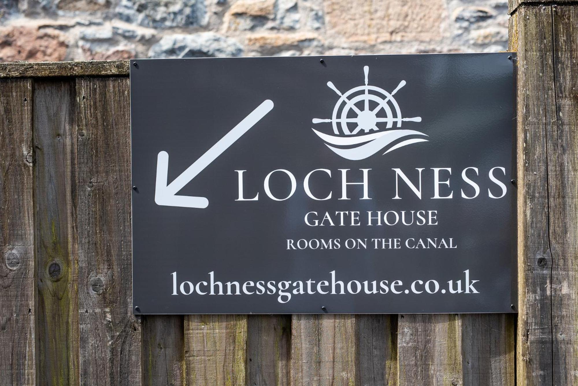 Loch Ness Gate House Hotel ฟอร์ตออกัสตัส ภายนอก รูปภาพ